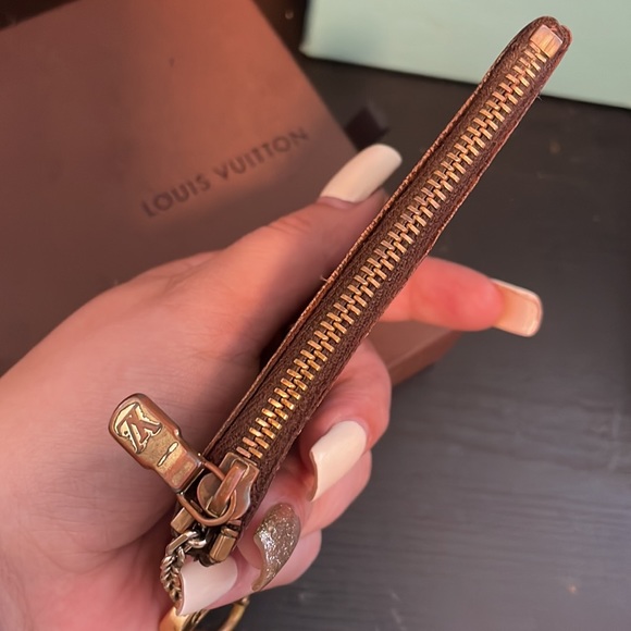 Louis Vuitton key cles pouch - Picture 6 of 11